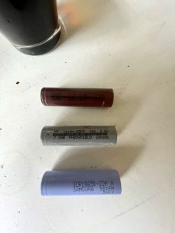 hulajnoga, ogniwa używane samsung 2 Ah czy nieznana marka 2,5 Ah ?