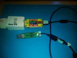 Prosty mini test kabli USB. Prosty mini test kabli USB.