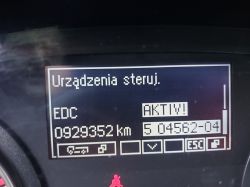 Wyświetlacz w MAN TGX Euro 6 pokazujący kody błędów EDC.