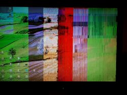 Belinea b.display 2.1 22\ - szerokie pionowe kolorowe pasy