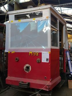 Ekran do projekcji tylnej - Jakiej grubości plexi wystarczy?