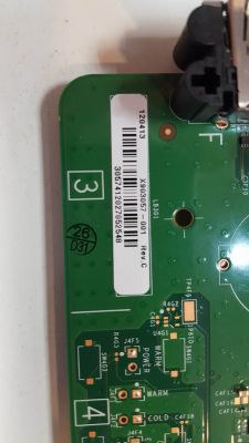 Xbox ONE - Co to za 5-nóżkowy układ na płycie głównej?