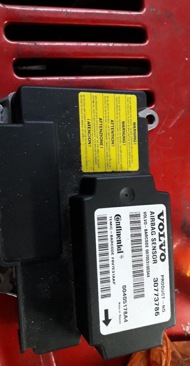 Jak dokonać odczytu? Sterownik SRS z Volvo V50. elektroda.pl