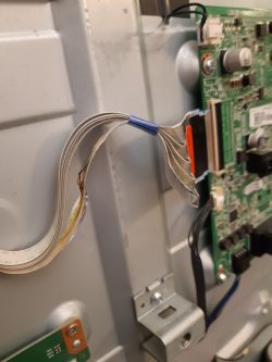 LG43LH510V - Telewizor się nie włącza, dioda świeci, włącznik, pilot nie reagują