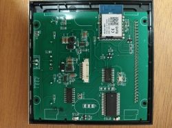 PCB of MOES BHT-002-GCLW thermostat with WB3S Wi-Fi module.