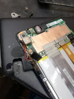 Tablet Asus Nexus 7 2013 w samochodzie - Ulepszenie odbioru GPS, wymiana anteny