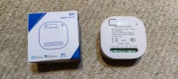 Mini Smart Switch Tuya and Packaging Mini smart switch Tuya with packaging