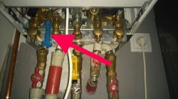 JUNKERS ZW / ZS 20 KE - low pressure on the stove, how to add water?