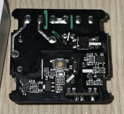 Circuit board with LN882HKI chip.