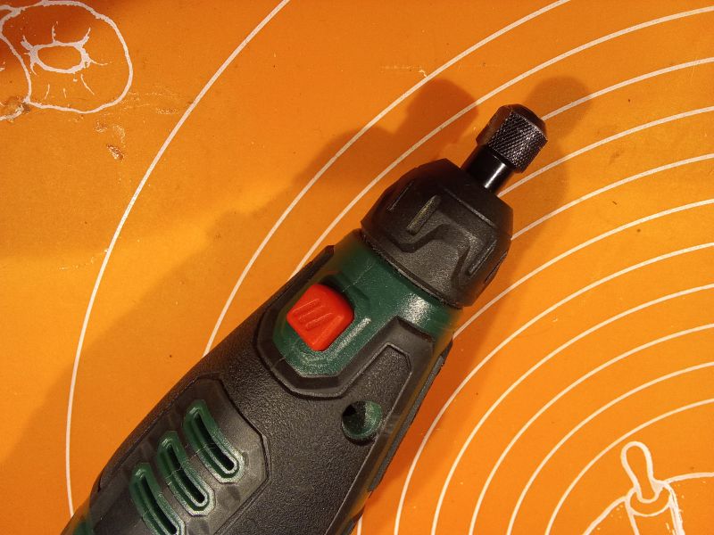 Akumulatorowa szlifierka Parkside PFBS12A1 12V z Lidla - test i recenzja