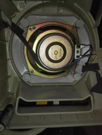 Voice Kraft VK 5500 amplifier and four-wire speakers from the Panasonic AK44 tow