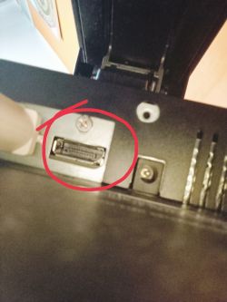 Wejście w monitorze do podłączenia PlayStation - HDMI czy inny typ?