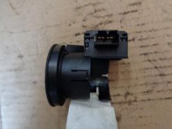 Citroen saxo 1.1 98r - Odpiecie i podlaczenie akumulatora, auto nie odpala