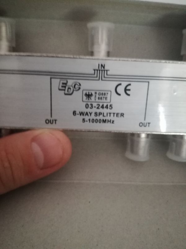 Rozdzielenie sygnału TV na 6tv jak najniższe parametry tłumienia sygnału jaki??