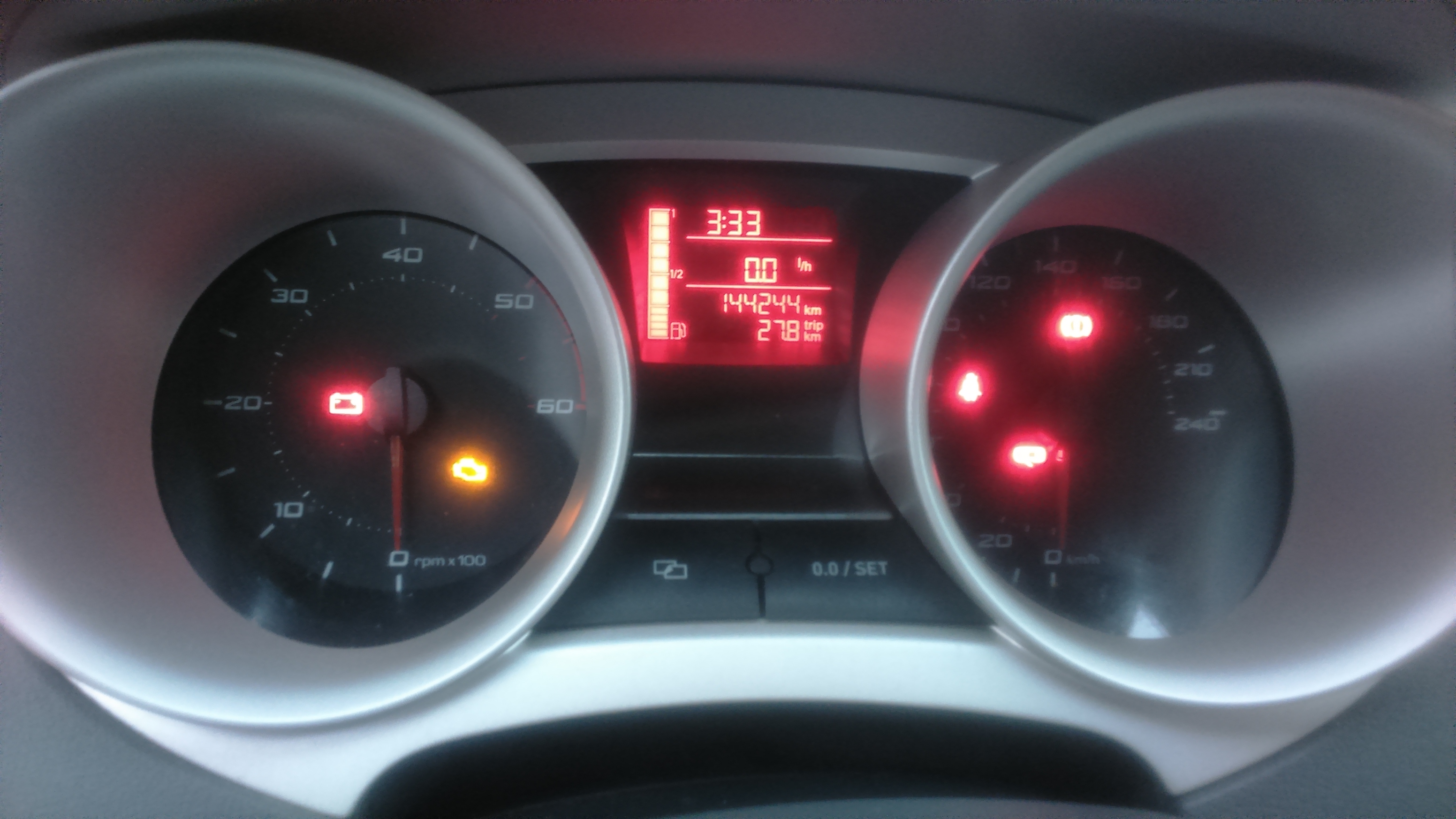 seat 2010 1.6 jak sprawdzić temperature wody