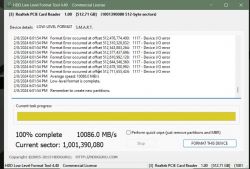 Zrzut ekranu programu HDD Low Level Format Tool z błędami formatowania karty pamięci.