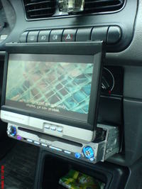 Radio DVD-mozliwosc instalacji w aucie...