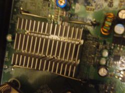 Samoczynny restart komputera po sekundzie - Intel Core 2 Duo E8400, HP 350W, 2GB RAM