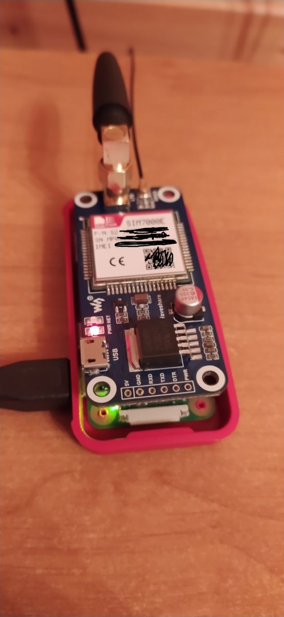 Moduł SIM 7000E i Raspberry Pi Zero - brak logowania do sieci GSM