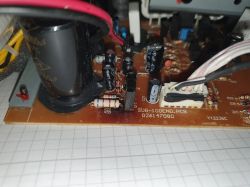 Buczenie i trzeszczenie w subwooferach Teufel Theater 4 Hybrid