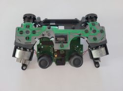 PlayStation 4 - Pad ładuje, nie reaguje. Winna taśma? Gdzie znaleźć pasującą?