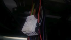 Sprinter W906 - Potrzebny schemat podłączenia modułu oświetlenia pod sufitem