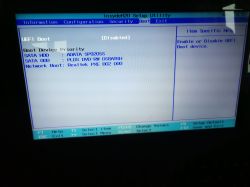 Lenovo G585 - Czarny ekran po wymianie na SSD Adata Premier Pro SP920