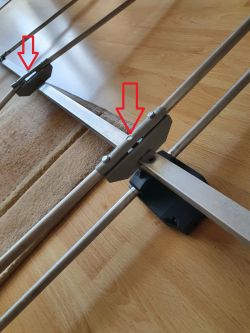 Renowacja anteny: czy farba izolacyjna wpłynie na połączenie stalowych wsporników?