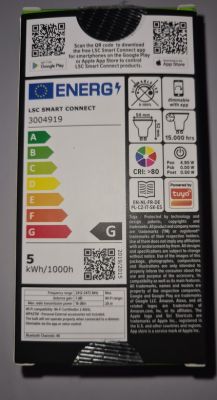 LSC Smart Connect 3004919 Bulb Packaging Packaging of the LSC Smart Connect bulb model 3004919 with energy label.