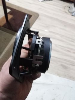 Głośniki Saab 9000 - Dobór głośników na przód, dziwne podłączenie głośników