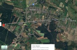 Mapa satelitarna z zaznaczoną trasą między Rynarzewem a Małymi Rudami.