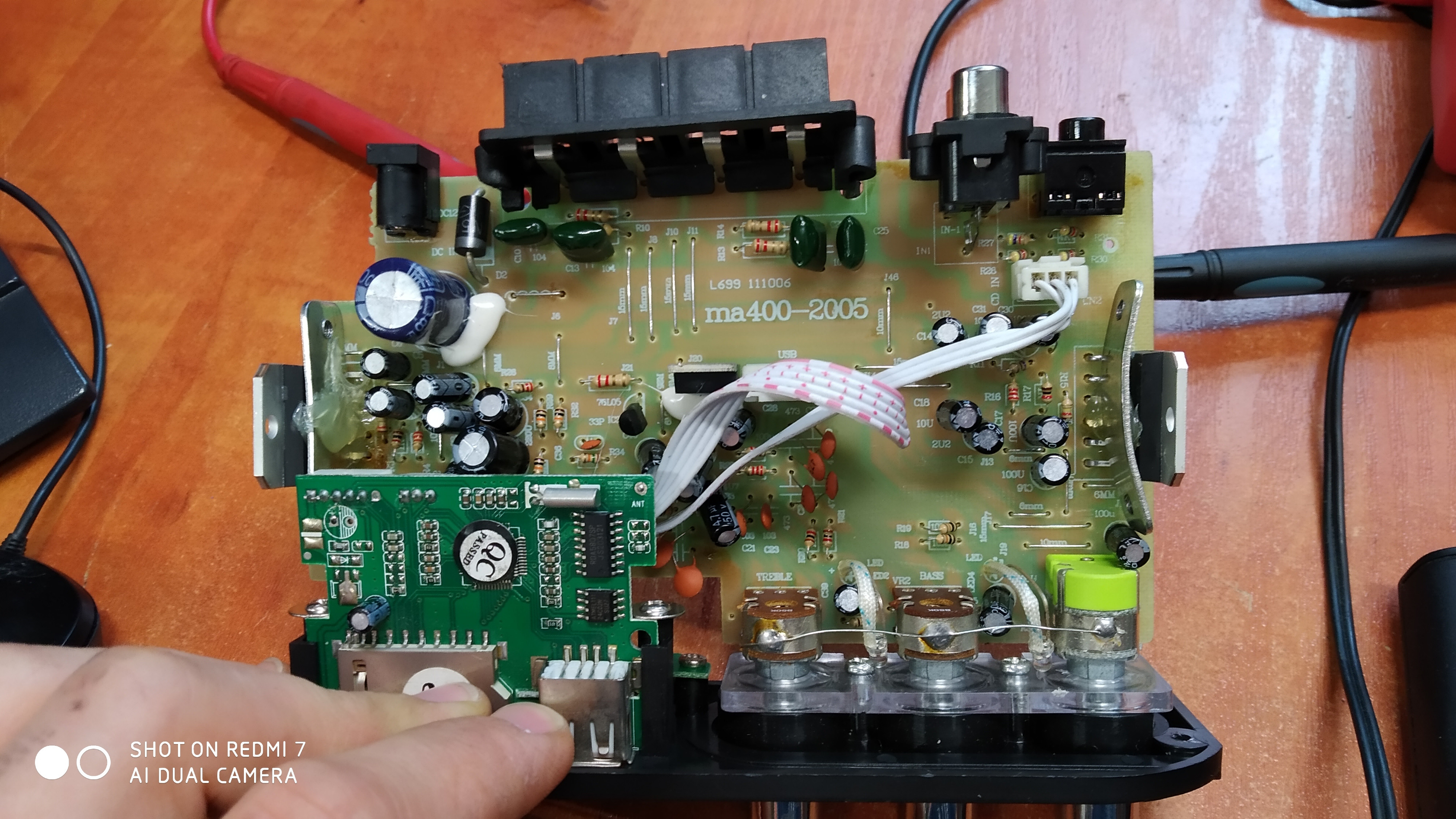 Wzmacniacz audio MA400-2005 gra cicho: wymiana końcówek mocy, test ...