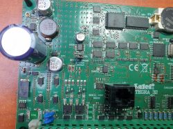 Satel Integra 32 - brak zasilania AC 230V, uszkodzony moduł monitorujący, potrzebny schemat płyty