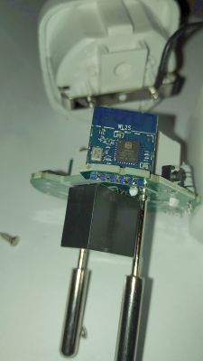 Inside View of Device with WL2S PCB Image showing the inside of a device with a WL2S PCB.