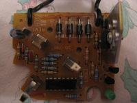 Ładowarka Bosch AL2425 DV - identyfikacja diody V15 na płytce