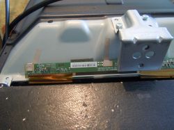 Hugo 40L81FDVB-15CH1011-00168U: TV Dump, Model, Chassis & Service Mode Details