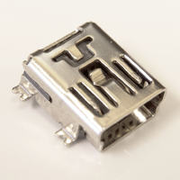 Płytka prototypowa dla PIC18 z USB i Ethernetem