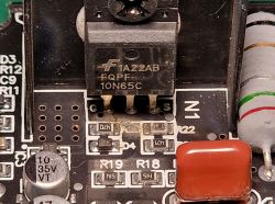 Naprawa zasilacza lutownicy OSS T12-X