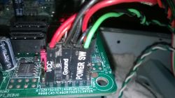ACER Q65H2-AM - Anschließen von POWER-Schalter, POWER-LED, RESET-Schalter, USB1