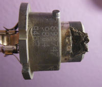 [A4 B5] - Ksenon przerywa, nowy żarnik Osram, czarne ślady we wtyczce