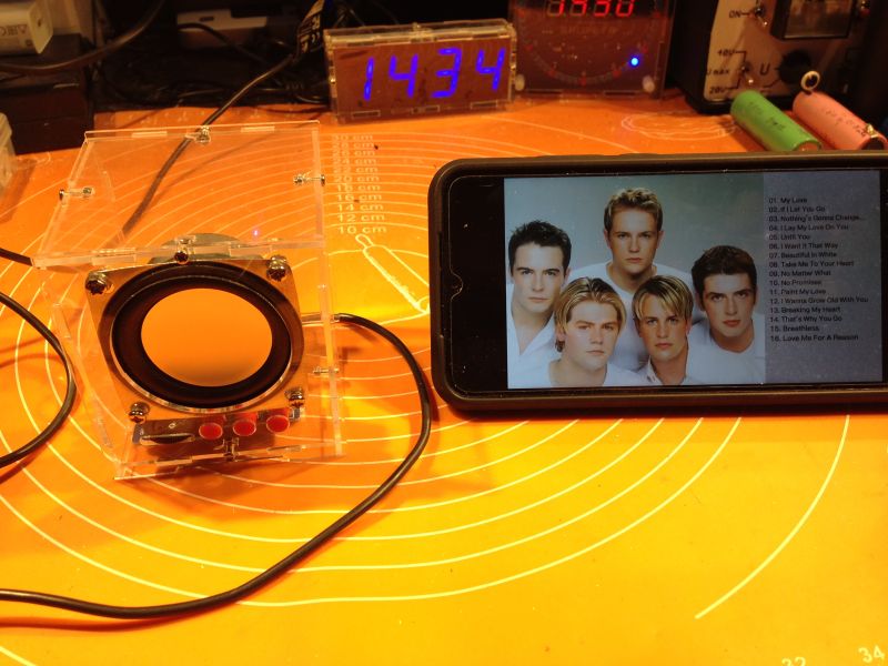 Mała kolumna DIY z Bluetooth. Recenzja zestawu do samodzielnego montażu.