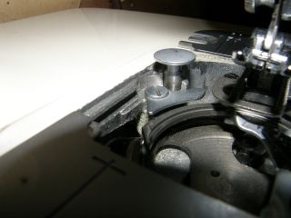 Chwytacz w maszynie do szycia lucznik 884