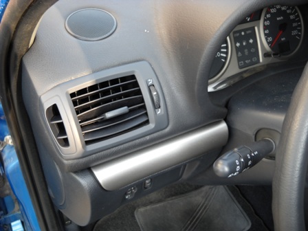 reno clio 1.5 dci nawiew powietrza, zdejmowanie kratki.