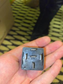 Opel Frontera B - Wentylator chłodzący (wysoka prędkość obrotowa) nazwa fachowa przekaźnika potrzeba