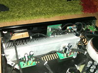 Ma³y wzmacniacz stereo 2x30W w klasie AB. Ma³y wzmacniacz stereo 2x30W w klasie AB.
