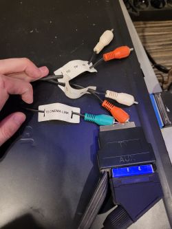 Jak podłączyć tv ze wzmacniaczem scart-scart+cinch
