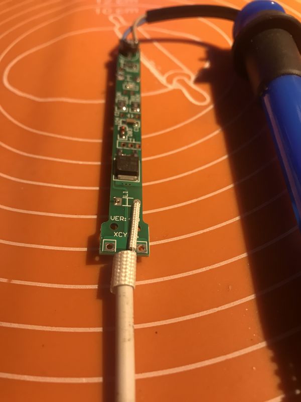 Testuję zestaw lutowniczy - bez miernika i z lutownicą sieciową z regulowaną mocą.