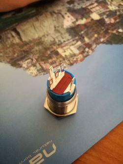 Jak podłączyć przełącznik 12V 5cio pinowy? Jak podłączyć przełącznik 12V 5cio pinowy?