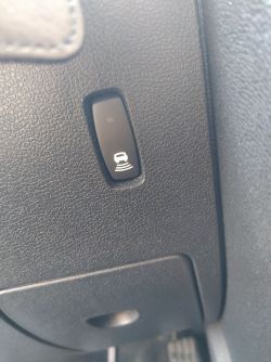 Renault Clio 3 - Funkcja przycisku pod kierownicą - identyfikacja