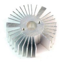 Otwór w okrągłym radiatorze pod LED Cree. Otwór w okrągłym radiatorze pod LED Cree.